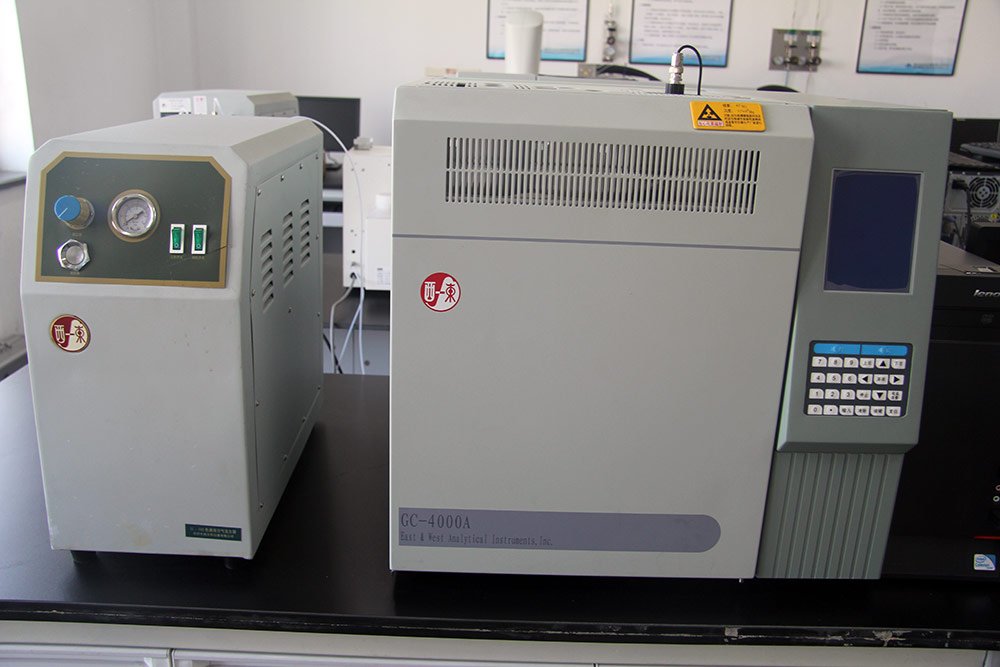 GC4000A气相色谱仪.jpg